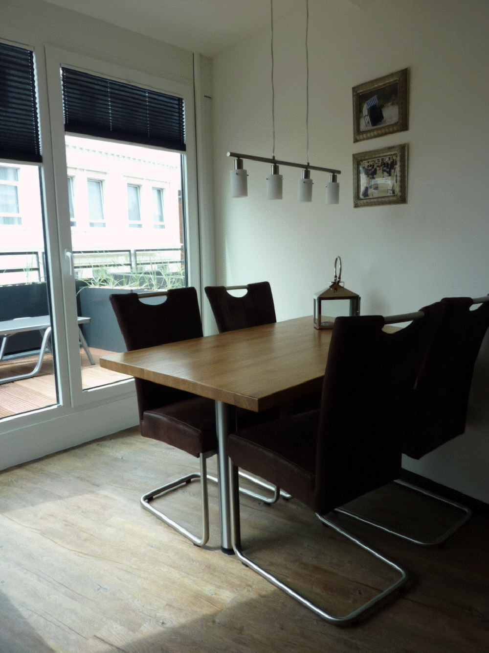 B52 Wohnzimmer